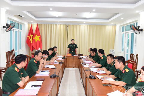 Kiểm tra, nắm tình hình tại Ban CHQS huyện Thanh Oai